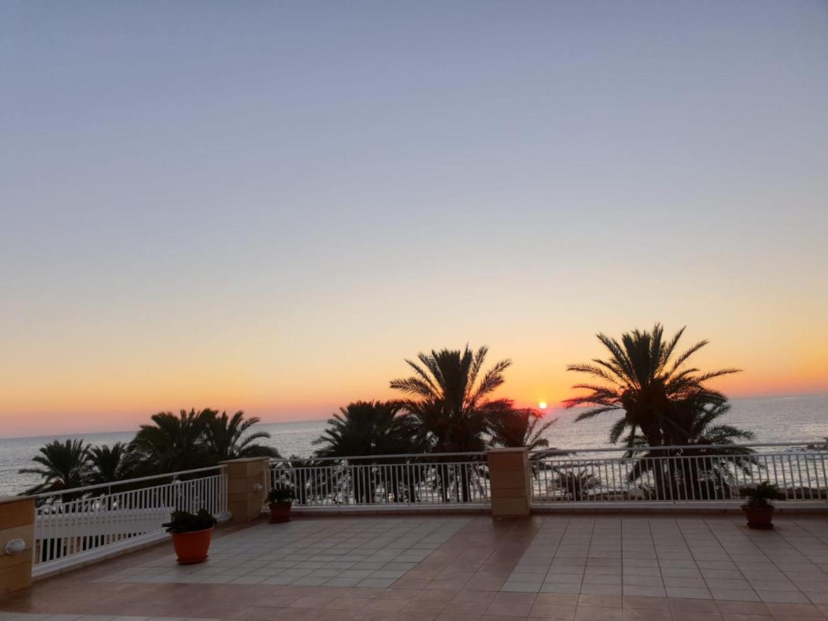 Sea Base Holiday Apartments Klorakas Екстер'єр фото